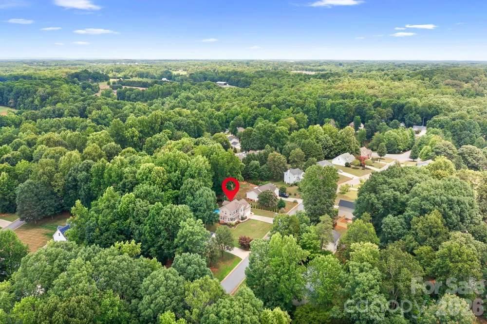 142 Valley Glen Drive Troutman, NC 28166