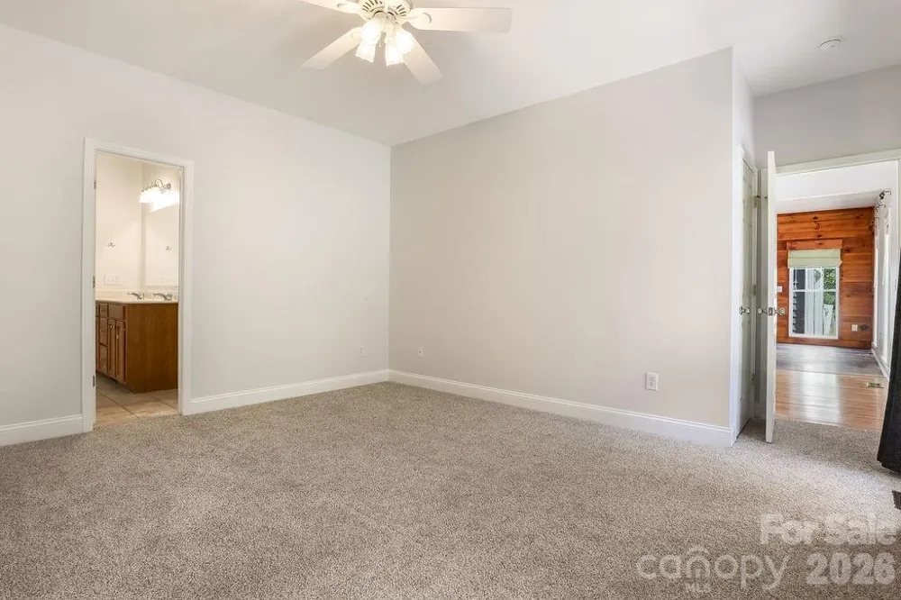 46 Indian Summer Lane Mill Spring, NC 28756