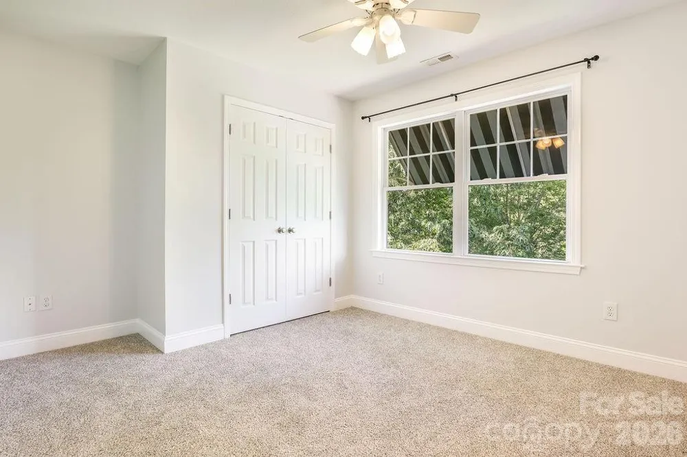 46 Indian Summer Lane Mill Spring, NC 28756