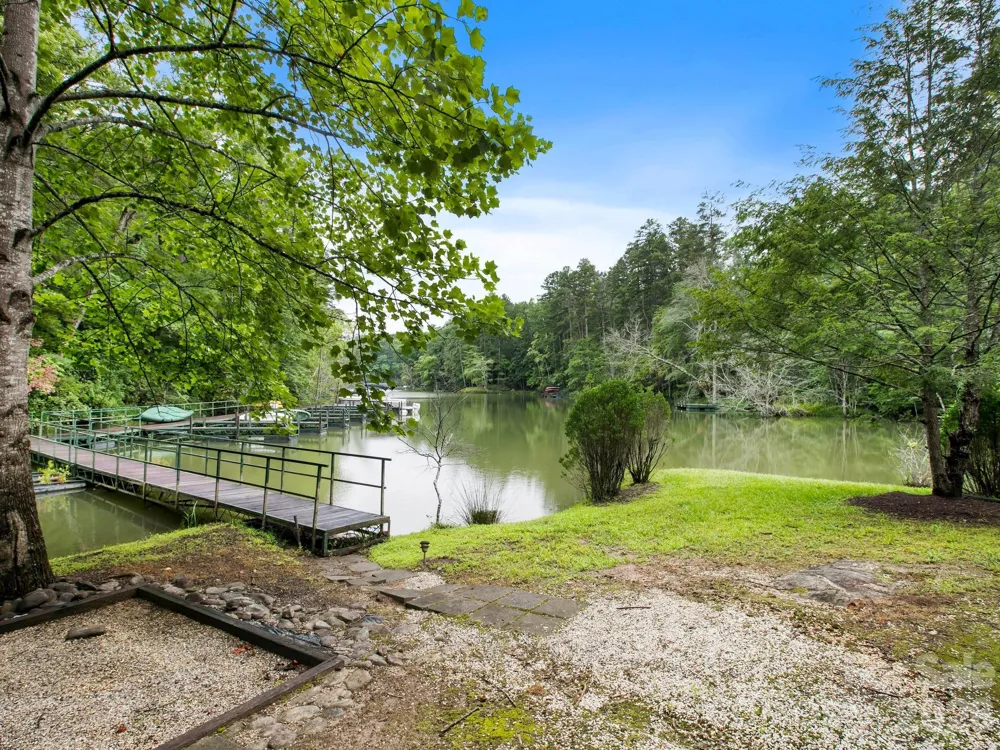 46 Indian Summer Lane Mill Spring, NC 28756