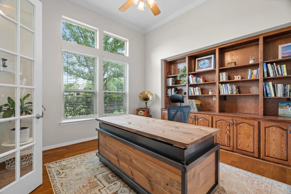 122 W Carruth Lane Double Oak, TX 75077