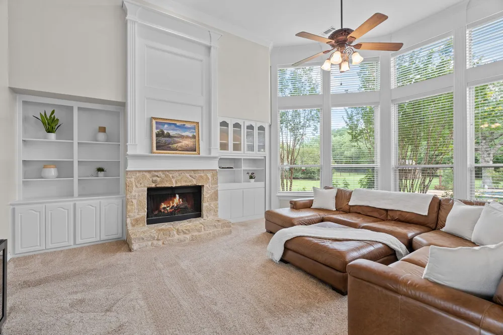 122 W Carruth Lane Double Oak, TX 75077