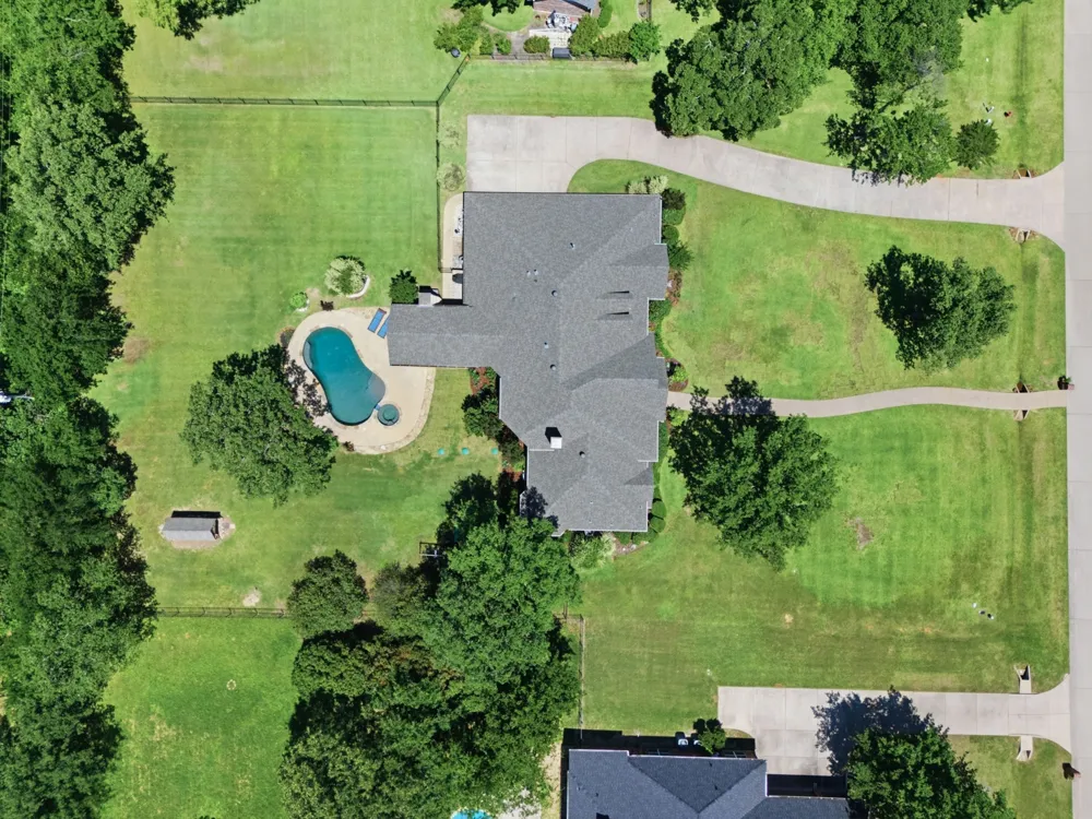 122 W Carruth Lane Double Oak, TX 75077
