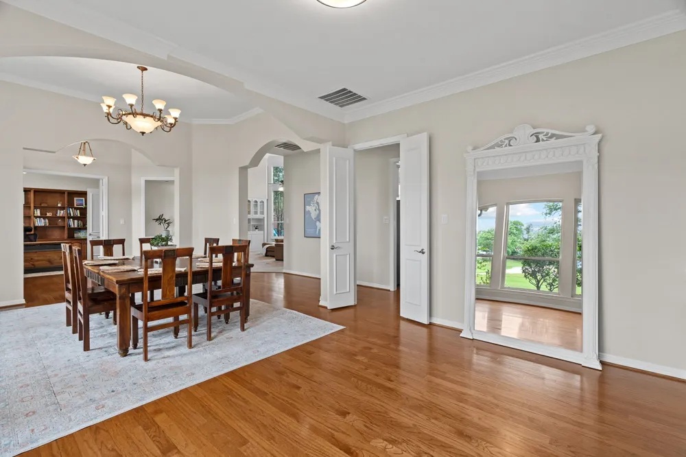 122 W Carruth Lane Double Oak, TX 75077