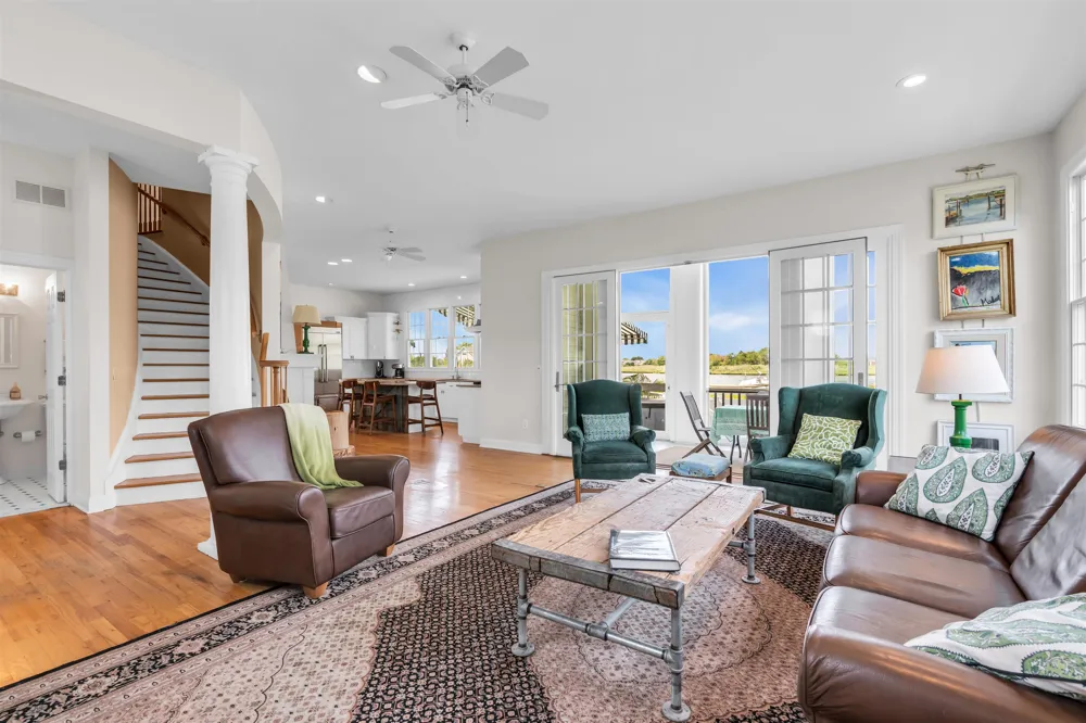 43 COLUMBUS DR Monmouth Beach, NJ 07750