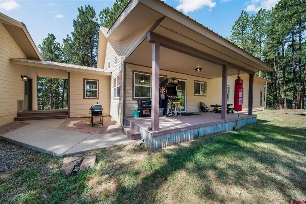 405 Berry Drive Bayfield, CO 81122