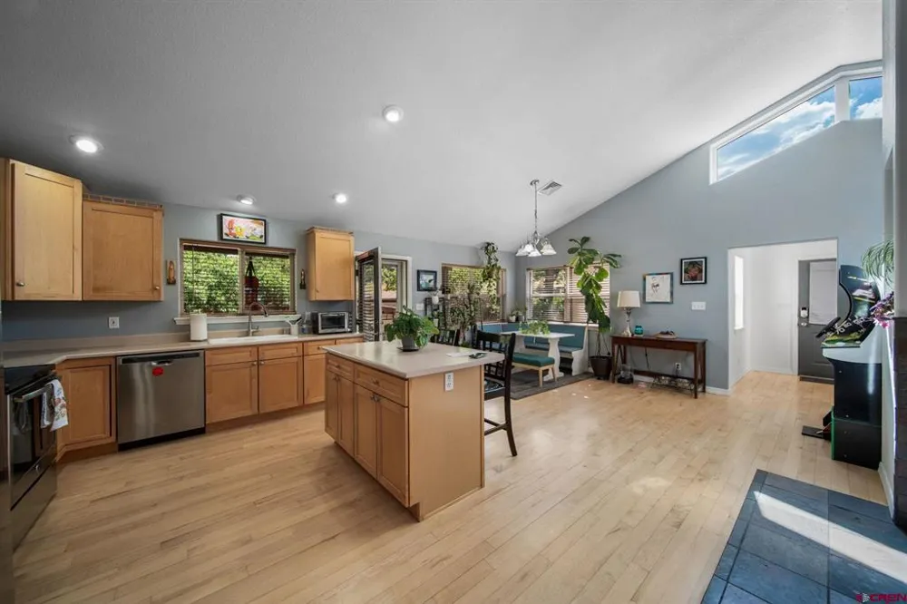 405 Berry Drive Bayfield, CO 81122