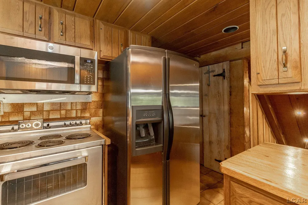 11726 Killarney Hwy Highway Cambridge Township, MI 49230
