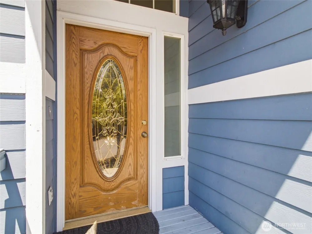15658 91st Way SE Yelm, WA 98597