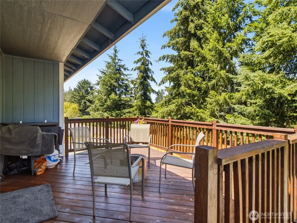 15658 91st Way SE Yelm, WA 98597