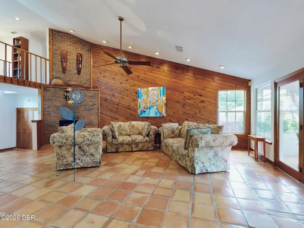1205 Williams Road New Smyrna Beach, FL 32168