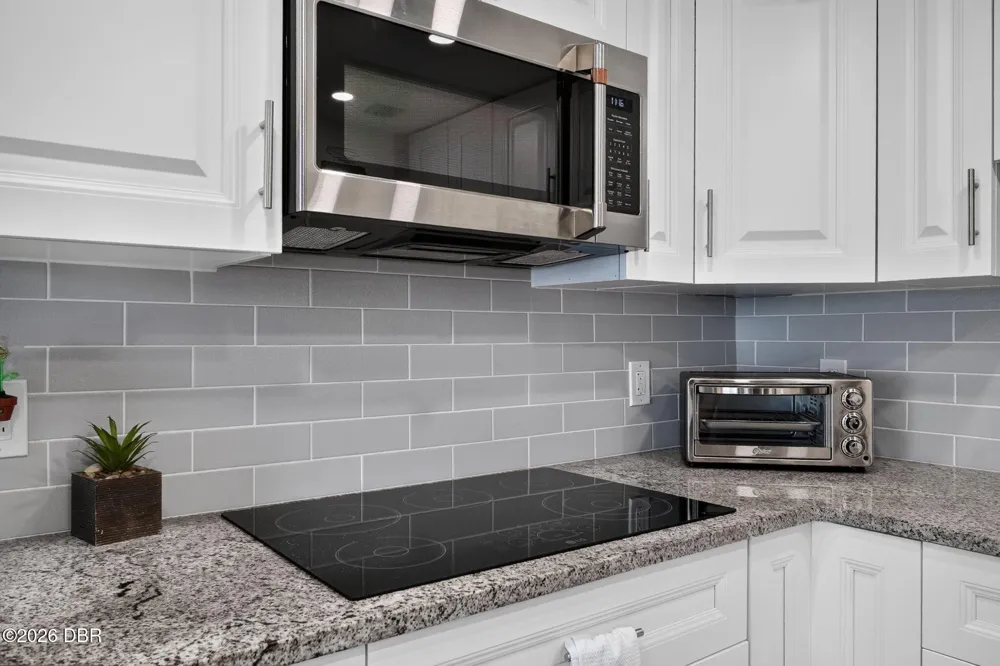 2700 Ocean Shore Boulevard #208 Ormond Beach, FL 32176