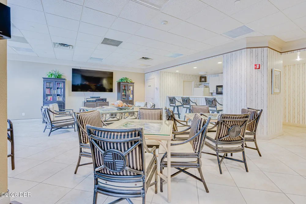 2937 S Atlantic Avenue #402 Daytona Beach Shores, FL 32118