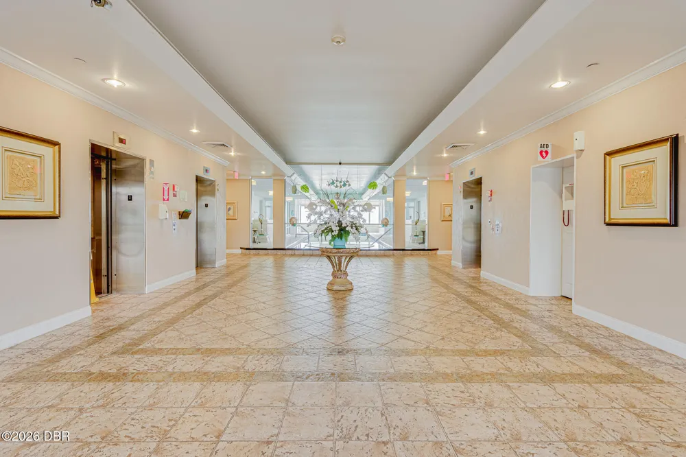 2937 S Atlantic Avenue #402 Daytona Beach Shores, FL 32118