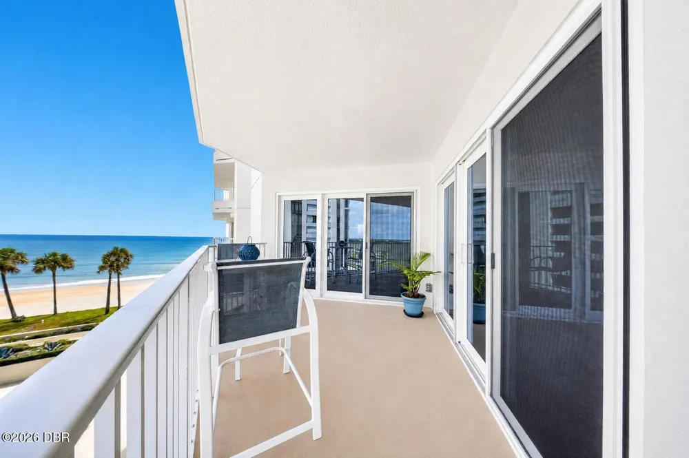 2937 S Atlantic Avenue #402 Daytona Beach Shores, FL 32118