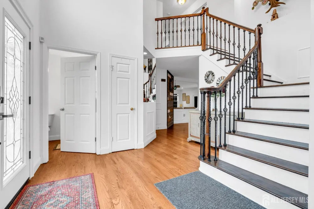 54 WINDING BROOK DRIVE Old Bridge, NJ 07747