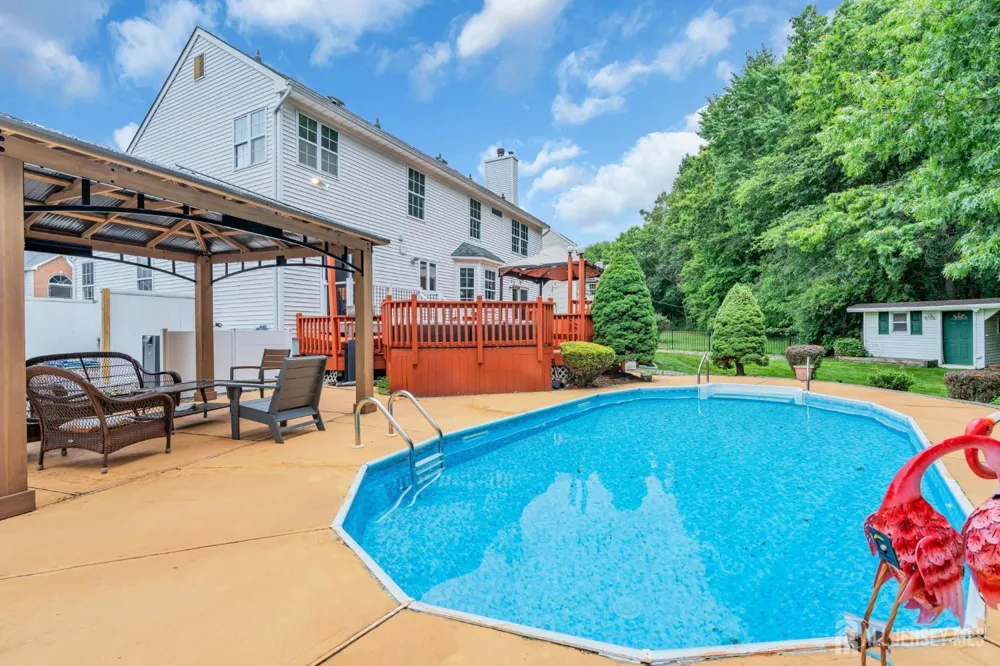 54 WINDING BROOK DRIVE Old Bridge, NJ 07747