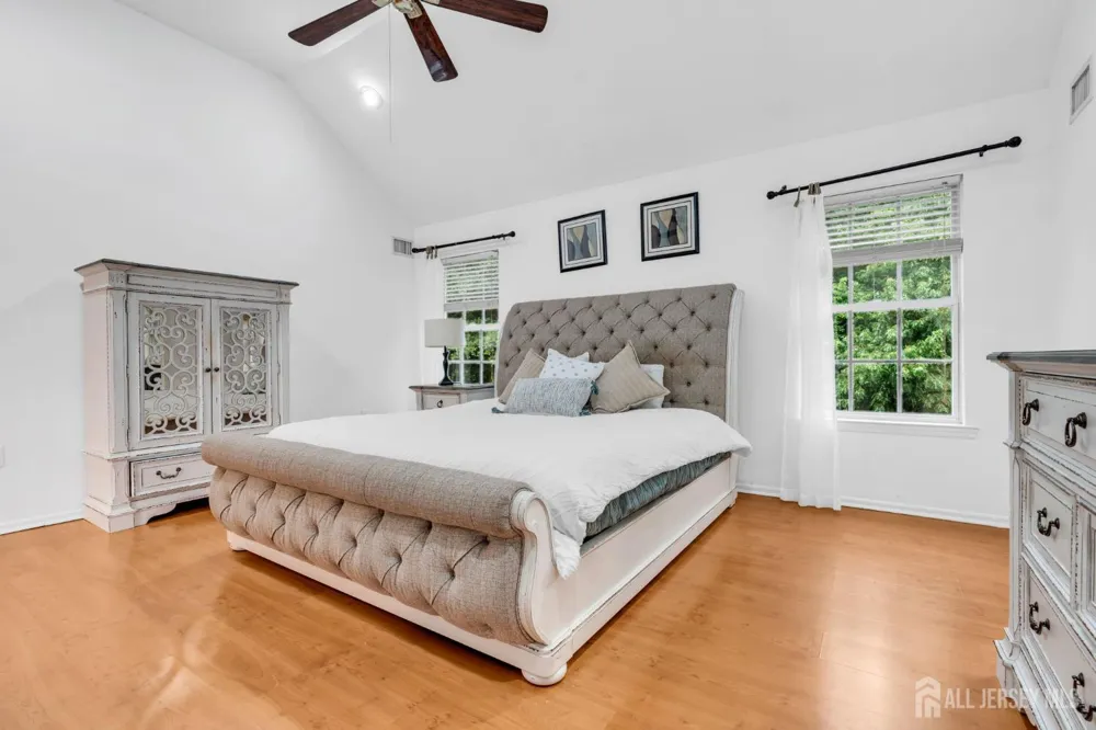 54 WINDING BROOK DRIVE Old Bridge, NJ 07747