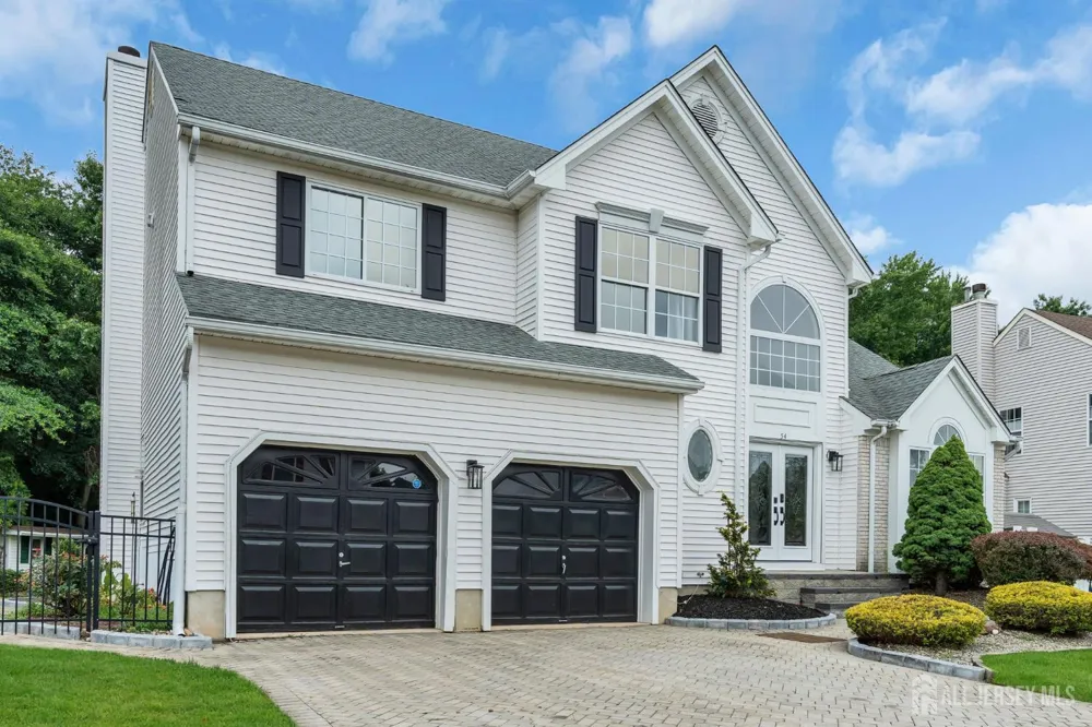 54 WINDING BROOK DRIVE Old Bridge, NJ 07747
