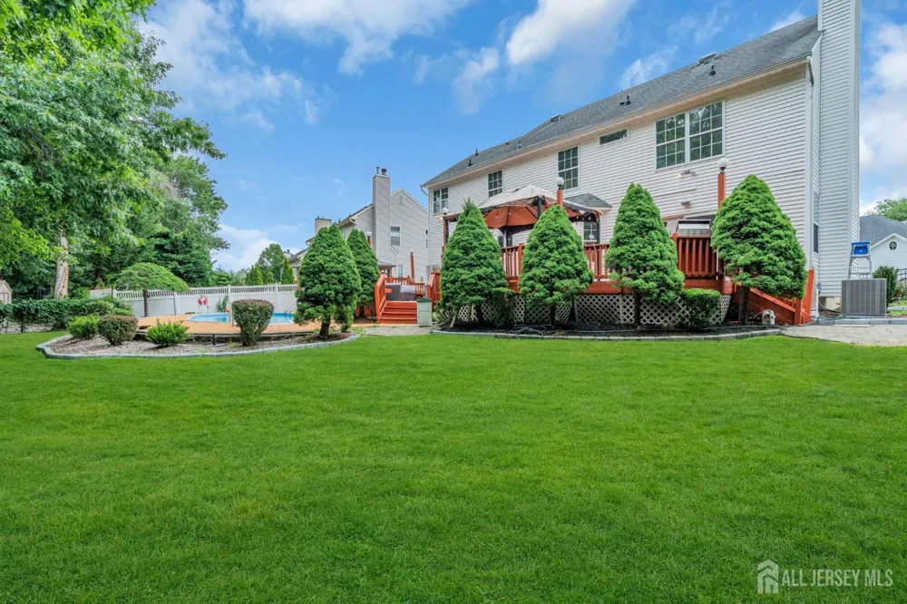 54 WINDING BROOK DRIVE Old Bridge, NJ 07747