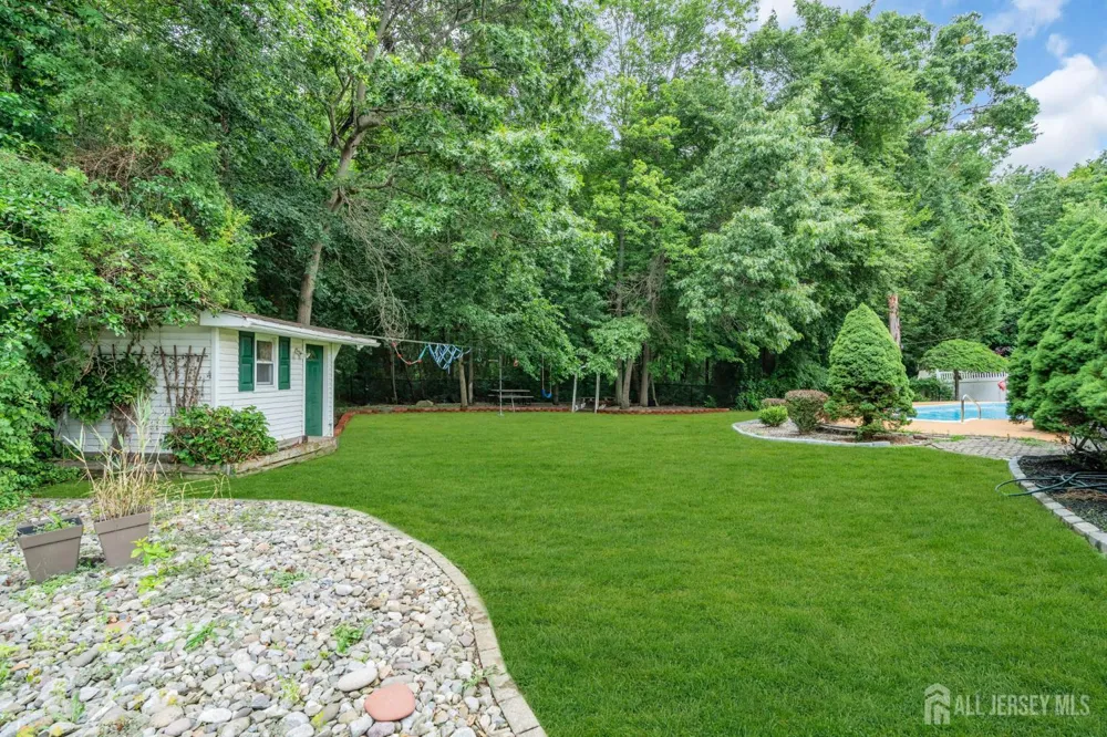 54 WINDING BROOK DRIVE Old Bridge, NJ 07747