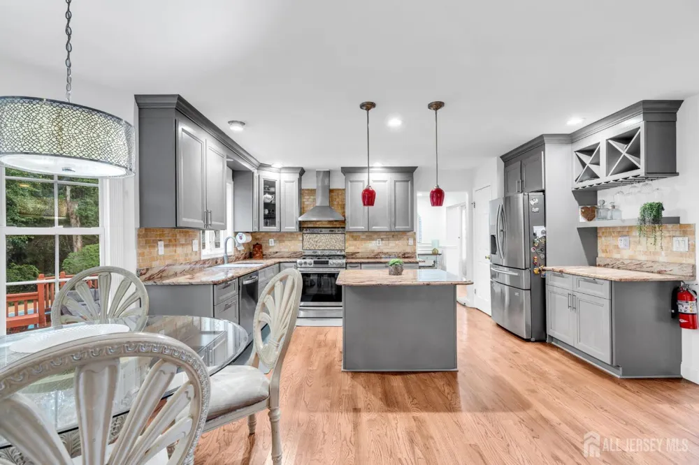 54 WINDING BROOK DRIVE Old Bridge, NJ 07747
