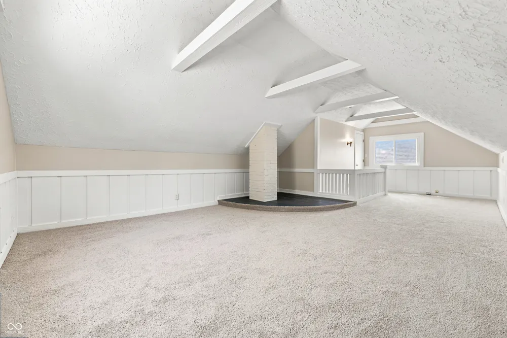 329 15th Avenue Beech Grove, IN 46107