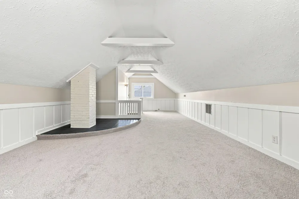 329 15th Avenue Beech Grove, IN 46107
