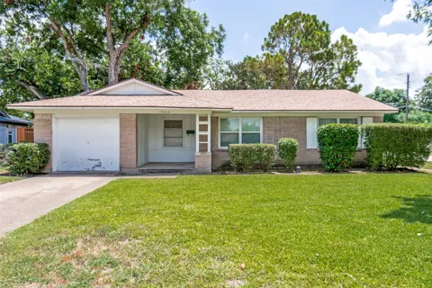 13404 Glenside Drive