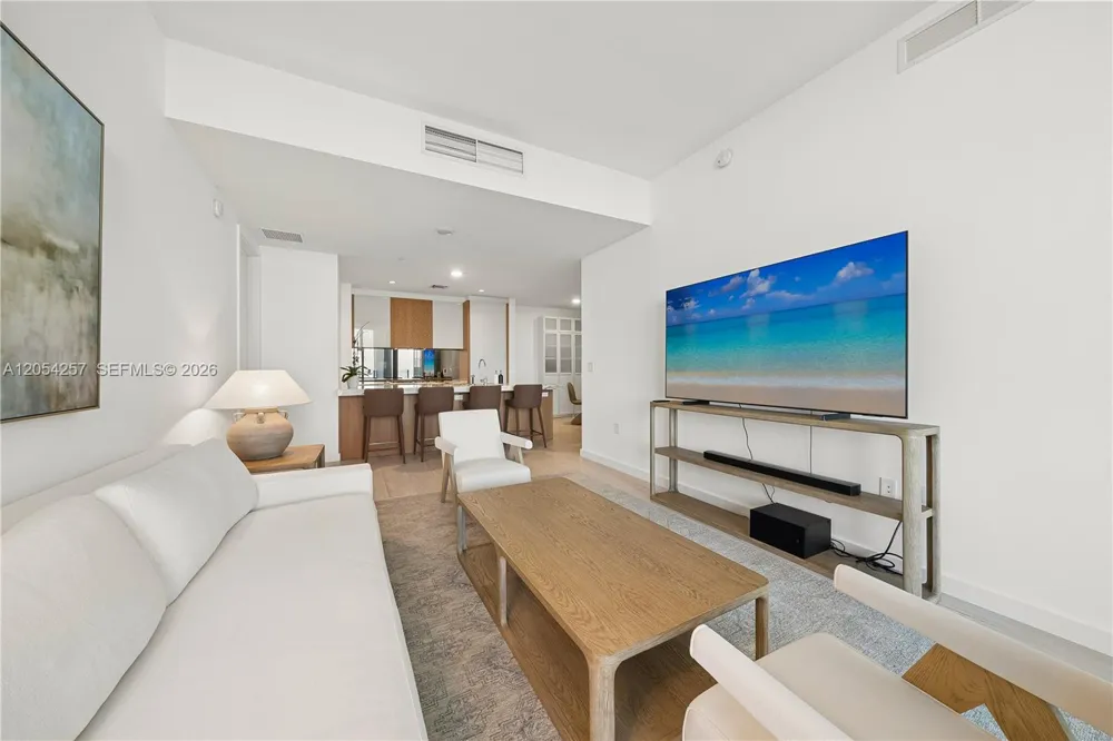 2831 S Bayshore Dr #1701 Coconut Grove, FL 33133
