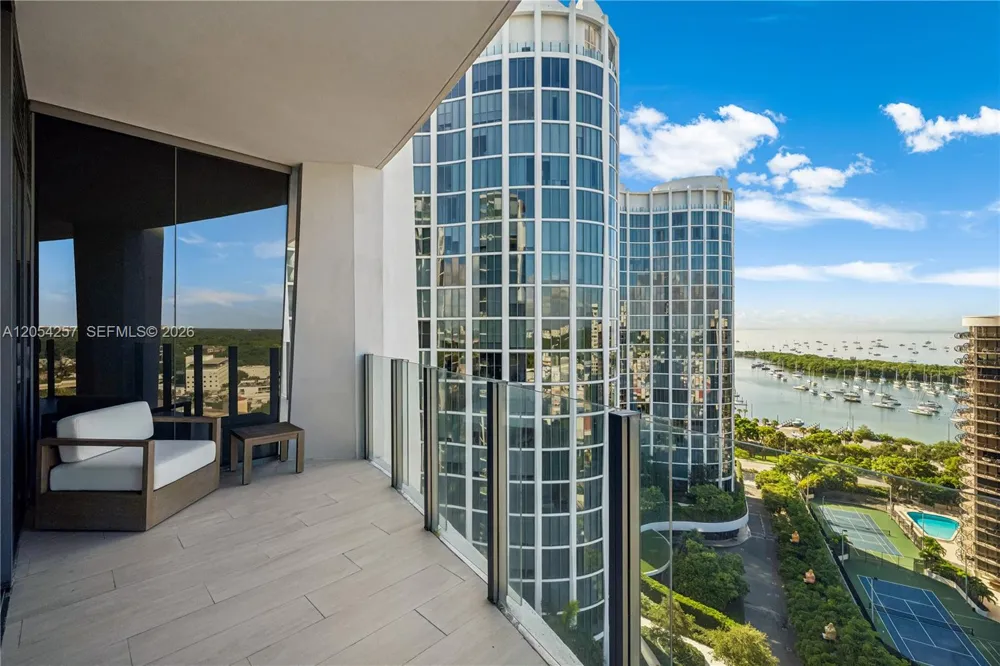 2831 S Bayshore Dr #1701 Coconut Grove, FL 33133