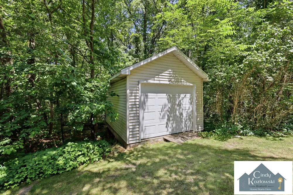 4959 Brookestone Drive NE Courtland Township, MI 49341