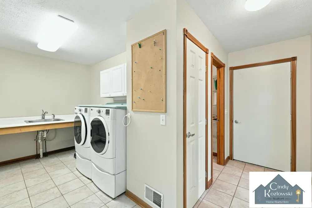 4959 Brookestone Drive NE Courtland Township, MI 49341