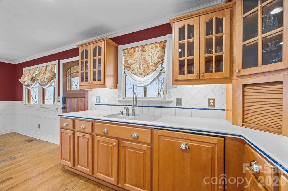 6773 & 6777 Pinnacle Mountain Road Zirconia, NC 28790