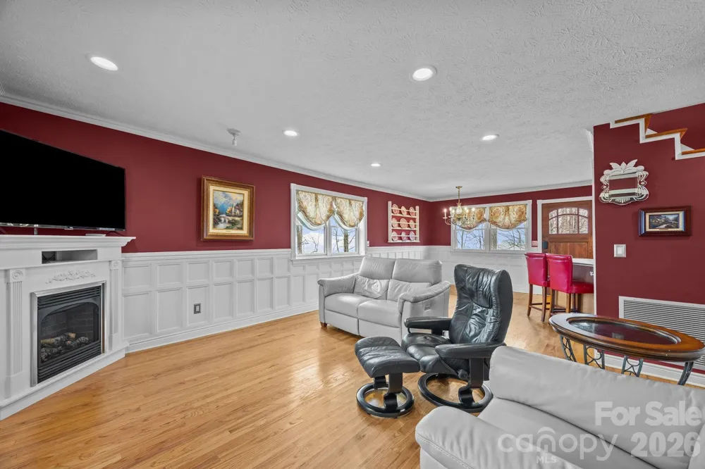 6773 & 6777 Pinnacle Mountain Road Zirconia, NC 28790