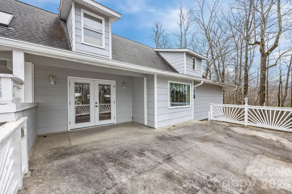 6773 & 6777 Pinnacle Mountain Road Zirconia, NC 28790
