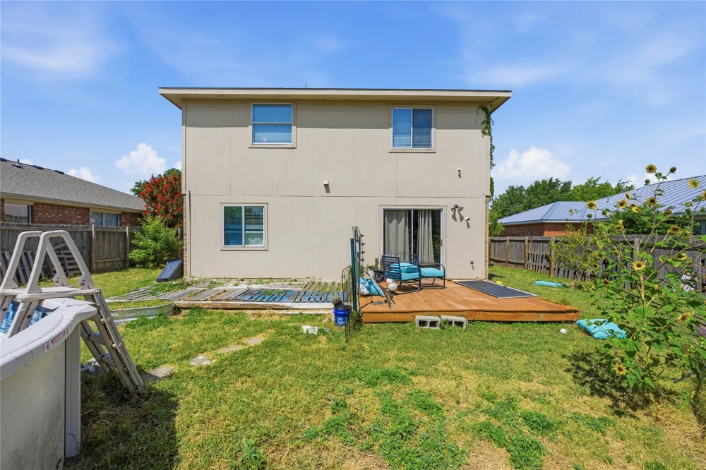 214 Woodley Road Leander, TX 78641