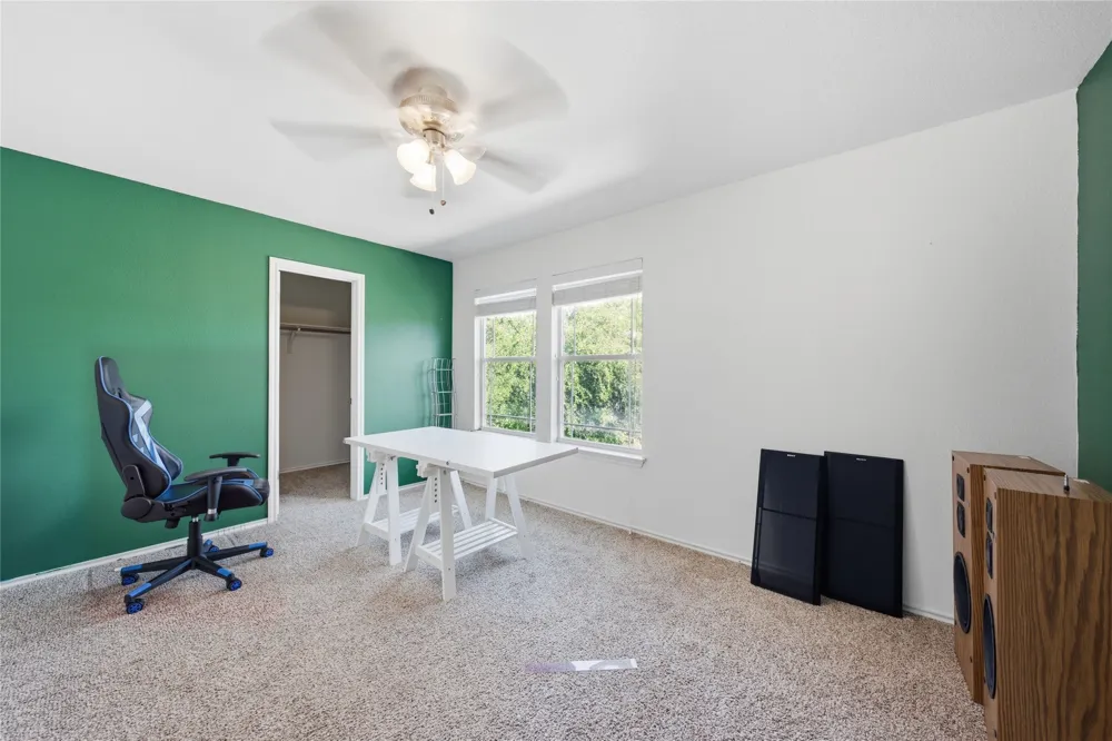 214 Woodley Road Leander, TX 78641