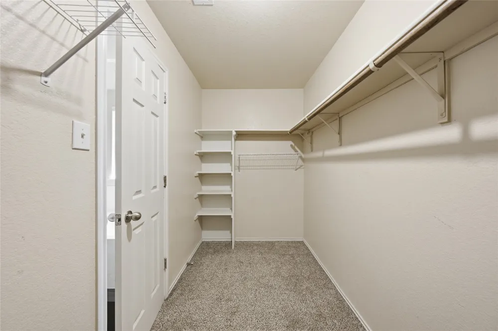 214 Woodley Road Leander, TX 78641