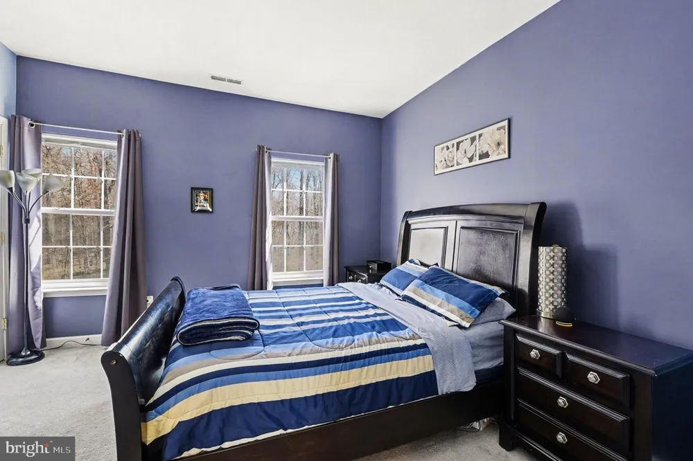 8016 PENNINGTON DRIVE Laurel, MD 20724