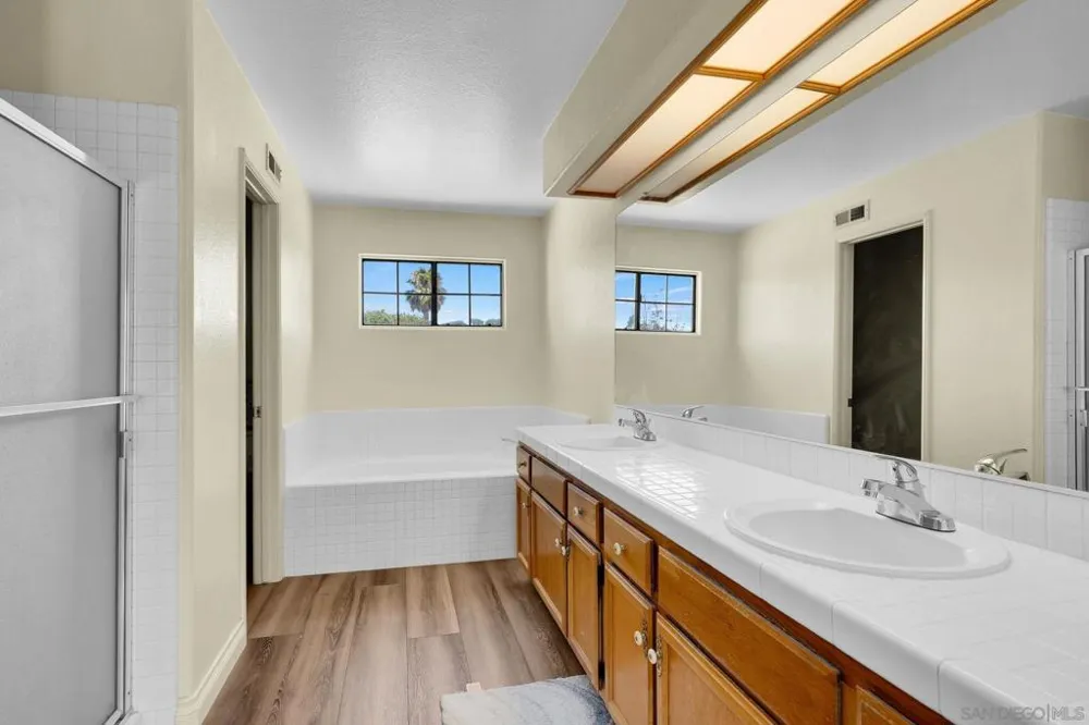 30279 Mersey Court Temecula, CA 92591