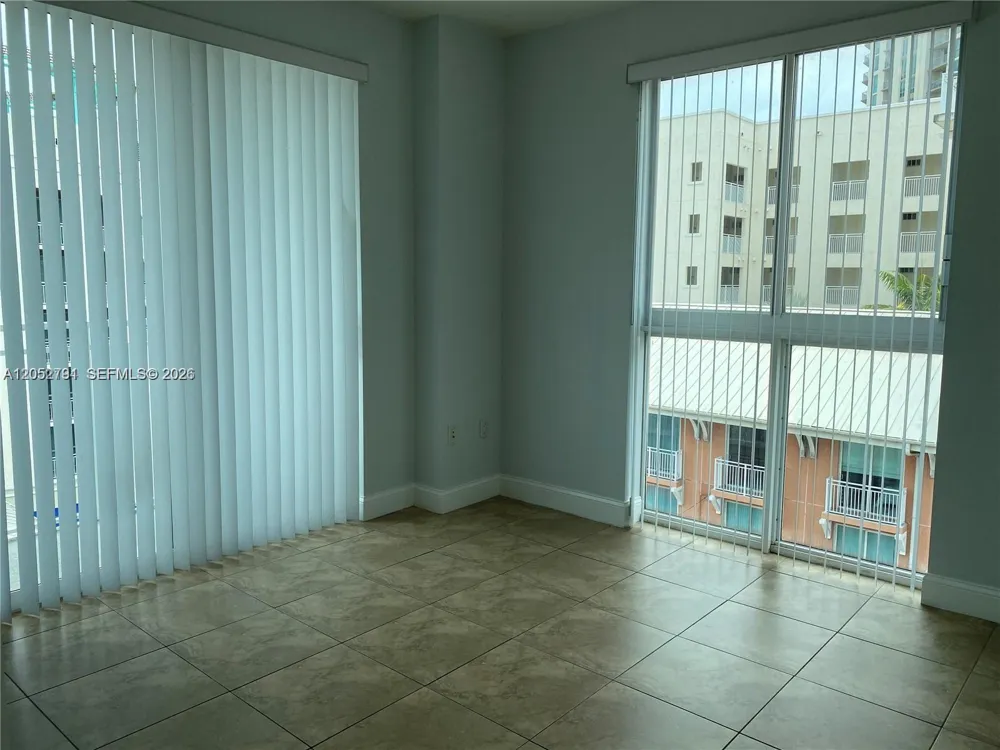 7280 SW 90th St #501 Miami, FL 33156