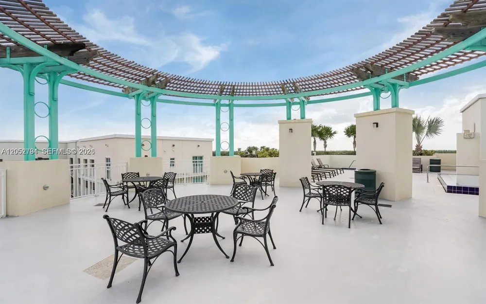 7280 SW 90th St #501 Miami, FL 33156