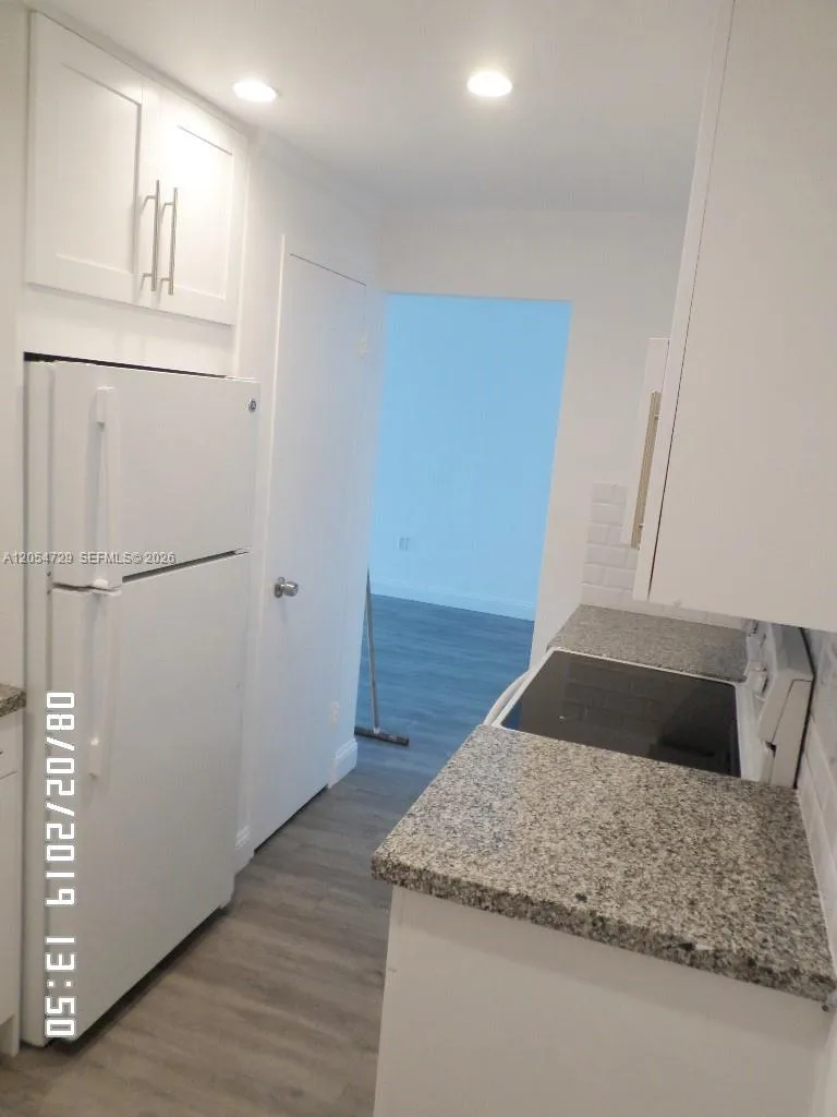 1865 79th St Cswy #6J North Bay Village, FL 33141