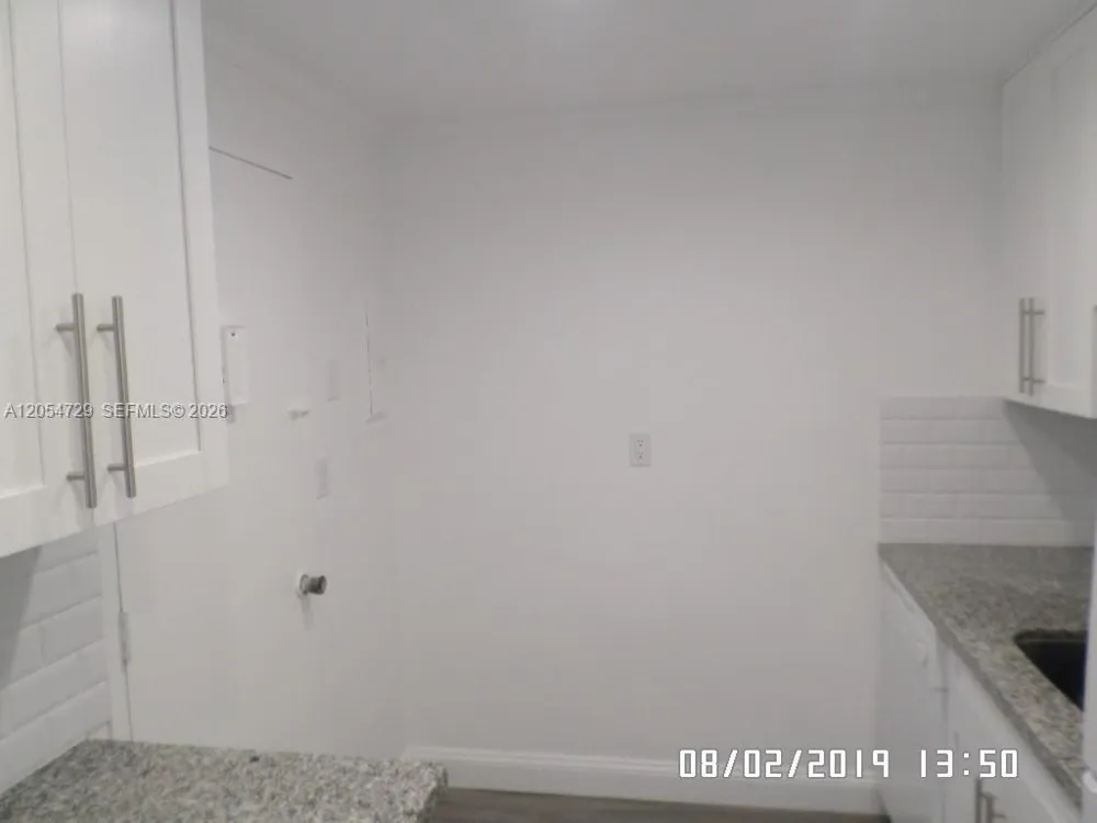 1865 79th St Cswy #6J North Bay Village, FL 33141