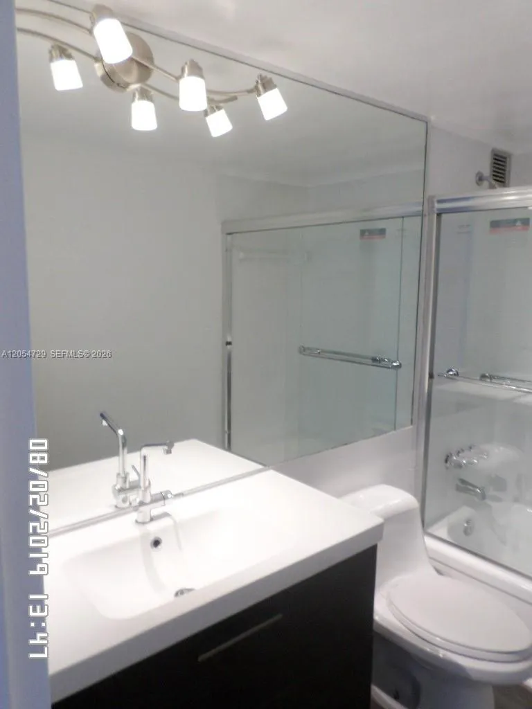 1865 79th St Cswy #6J North Bay Village, FL 33141