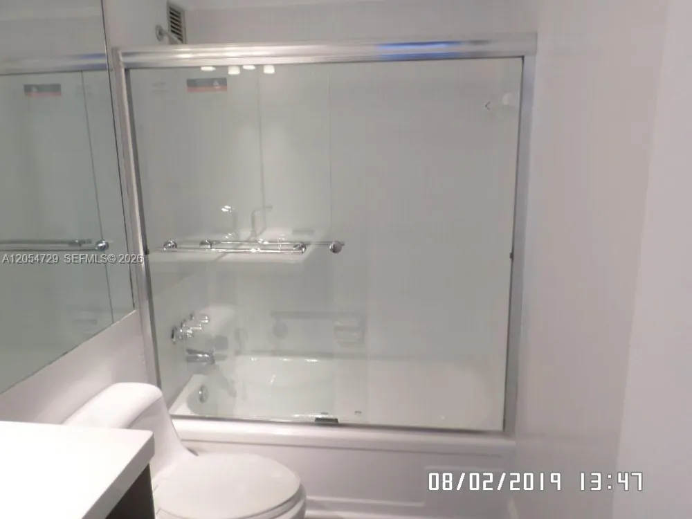 1865 79th St Cswy #6J North Bay Village, FL 33141