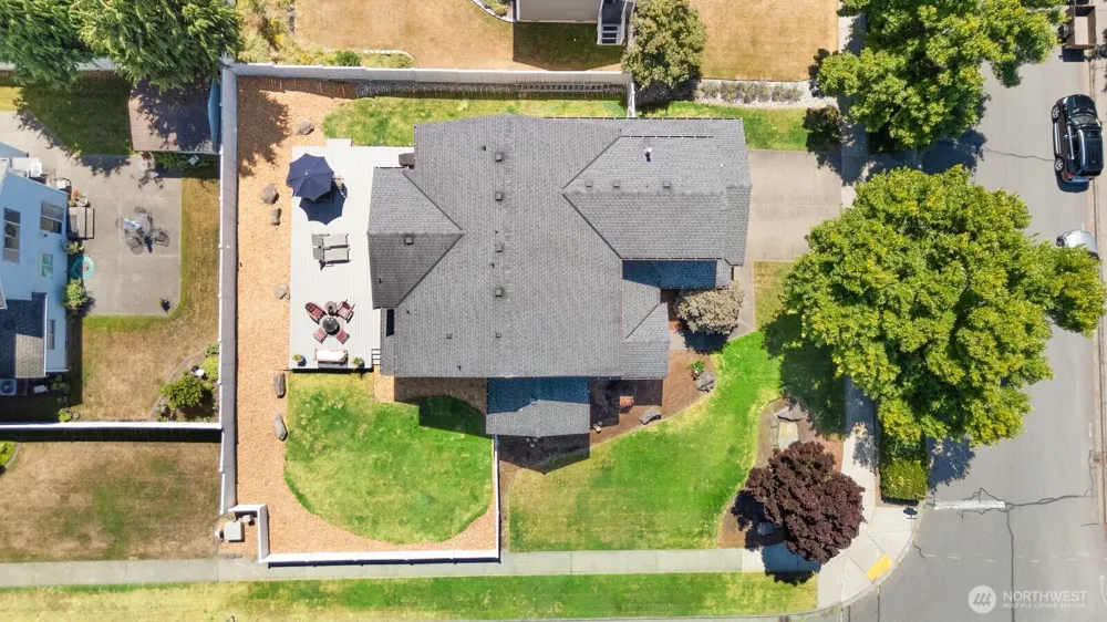 1959 Highpoint Street Enumclaw, WA 98022