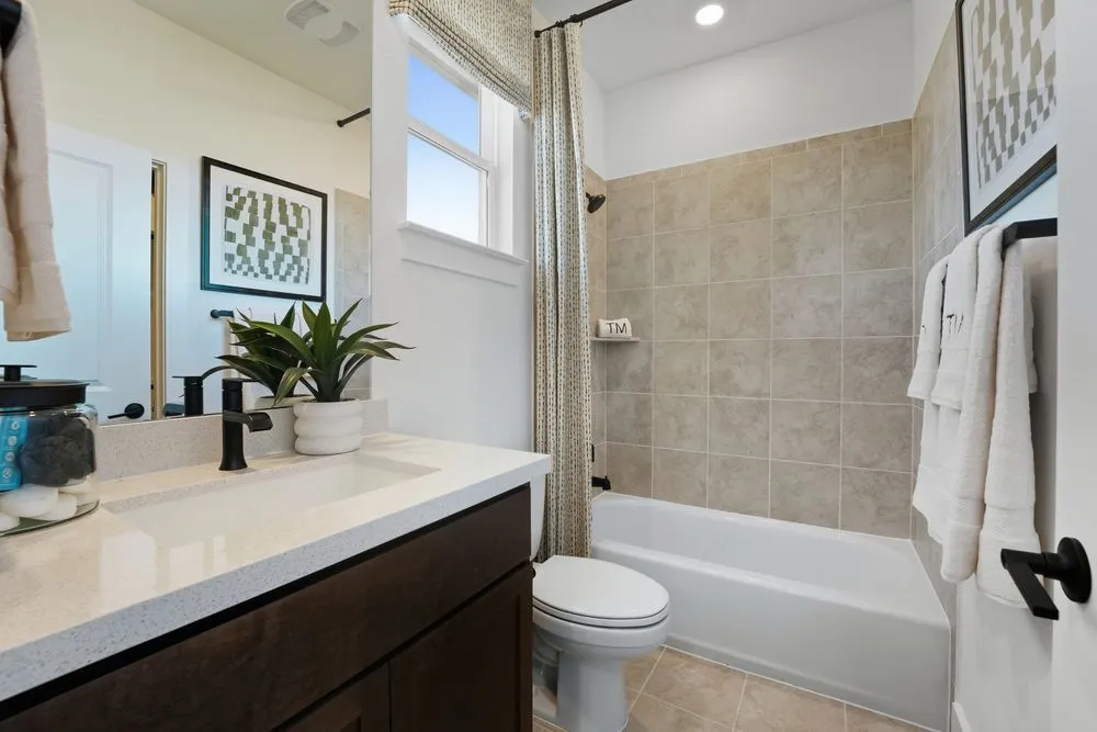 5212 La Spezia Way Leander, TX 78641
