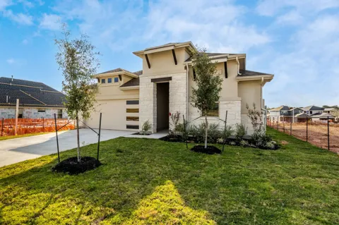 320 Coral Gate Trail